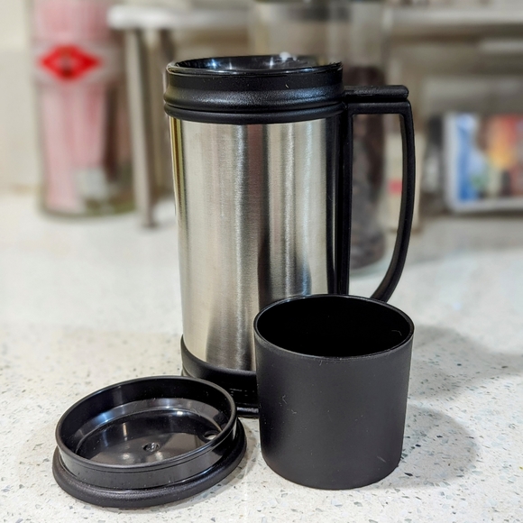Stanley Classic Stainless Steel Tumbler Travel Cup - Picture 5 of 5
